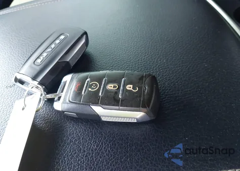 2022 Ram 1500 Big Horn 4X4 5'7 Box из США, поврежденный, VIN 1C6RRFFG2NN327604